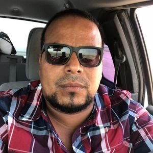 Meet your Posher, Melecio